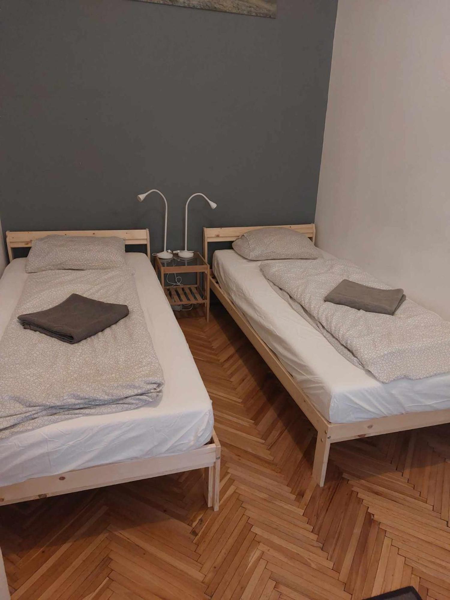Free Parking Sega Rally Apartment Budapest Exterior photo