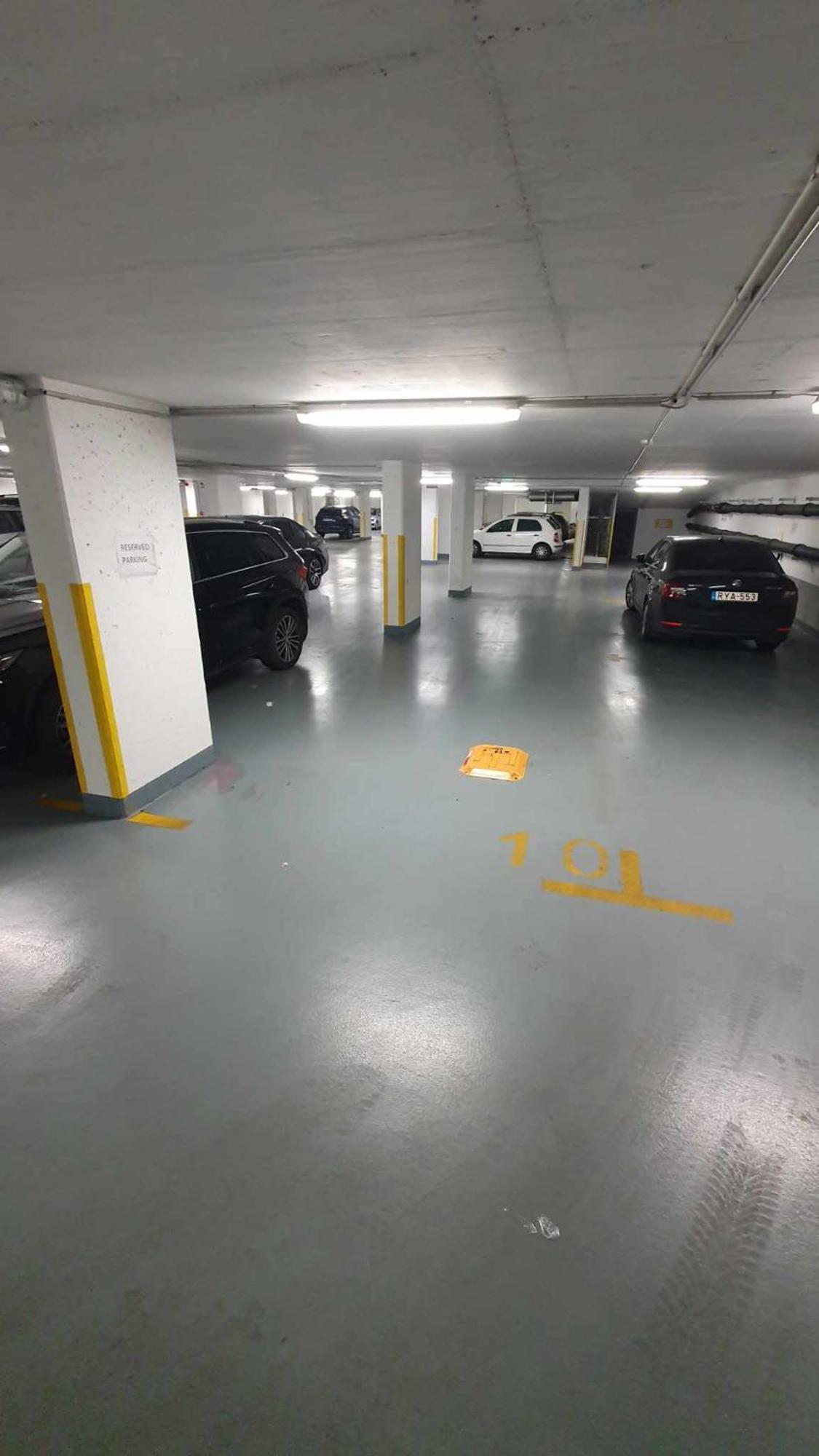 Free Parking Sega Rally Apartment Budapest Exterior photo